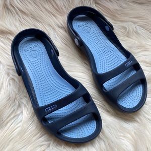 crocs women’s sandals